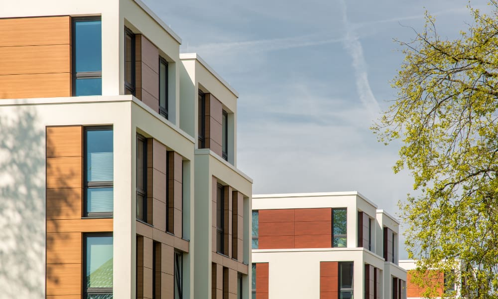 Why You Should Hire a Property Manager 1 Multiple properties that are blocking