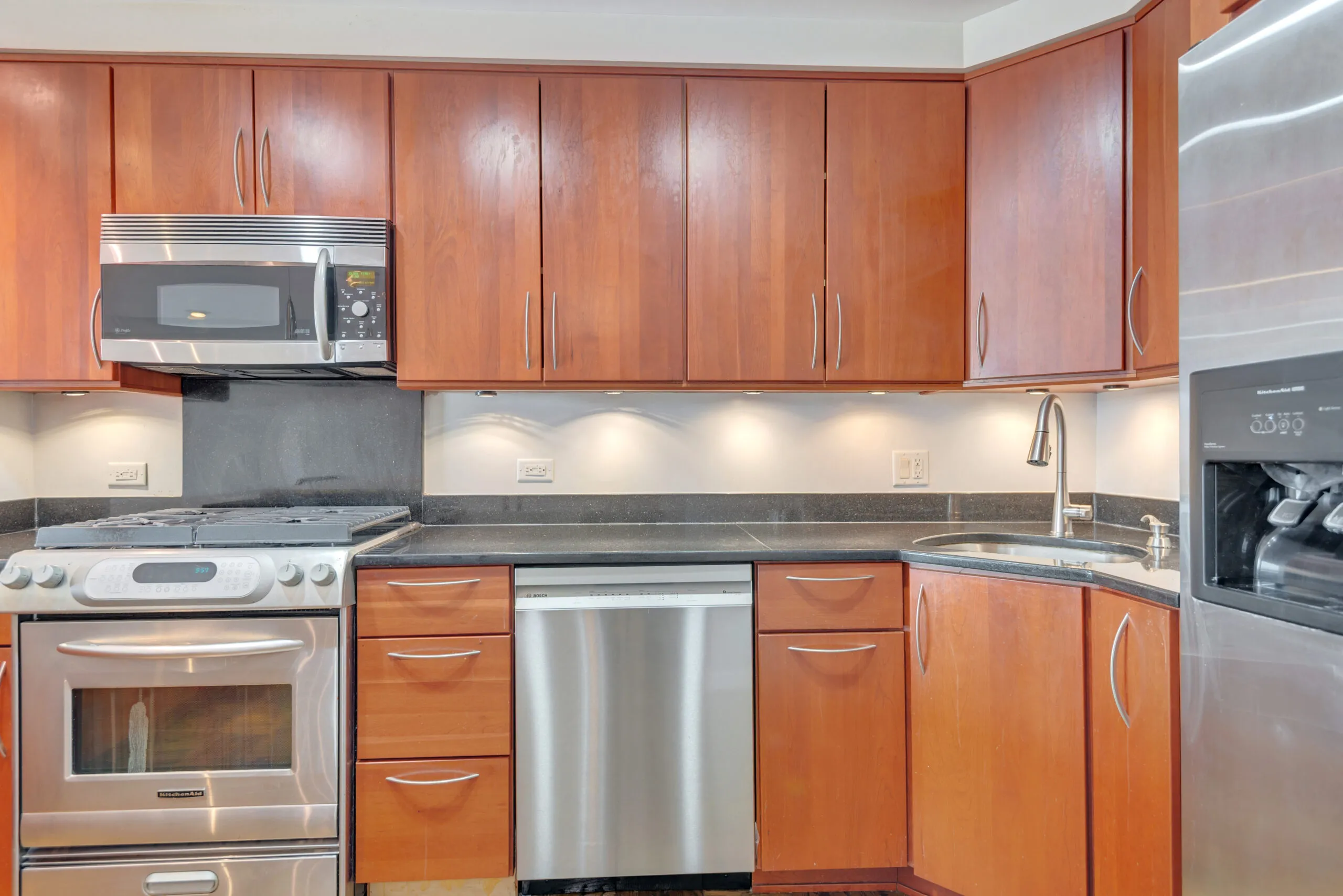 propertyware-8214184169